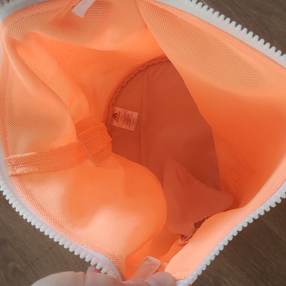 Stella McCartney Adidas Orange Surf Bag - Picture 11 of 15